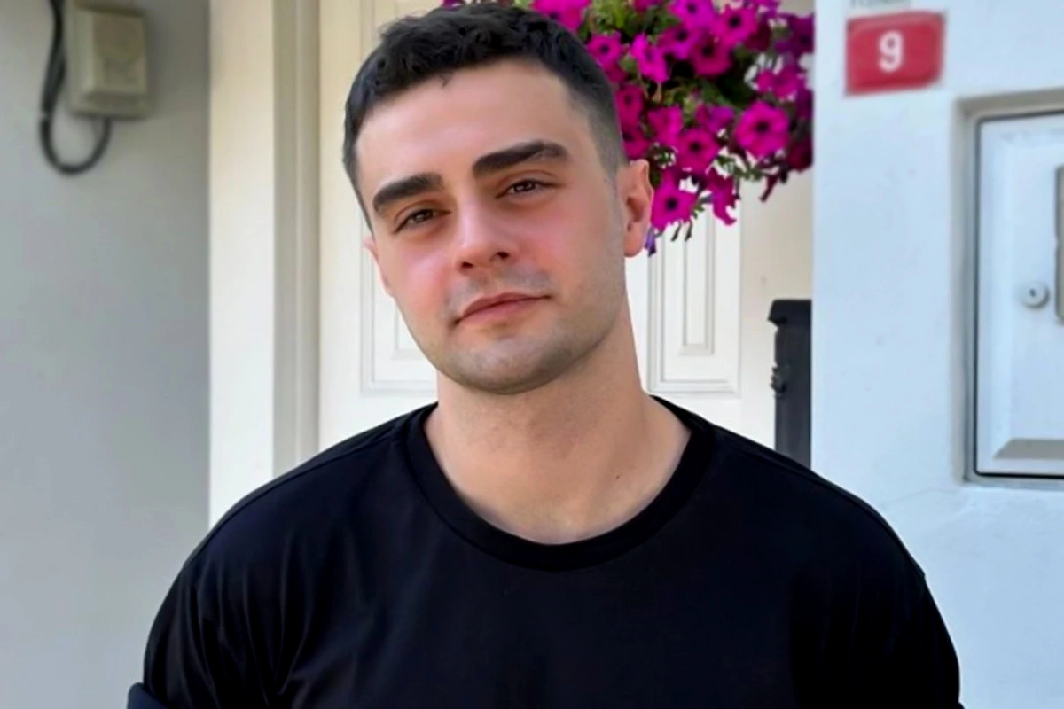 29 yaşlı aktyor hərbi xidmətə gedir