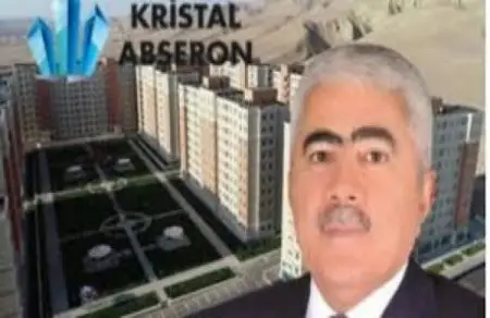 “Kristal Abşeron”-un işçisi qoculuq edir – “Kristal Abşeron”la narazı sakin arasında yeni qalmaqal