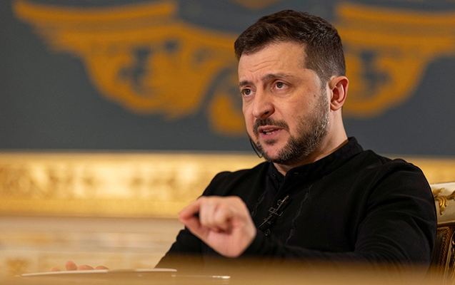 Zelenski qoşunların Donbasdan çıxarılması üçün şərtlərini açıqladı