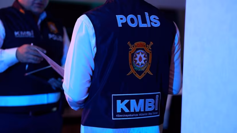 Kiberpolis 150-dən çox profili ələ keçirən şəxsi saxladı