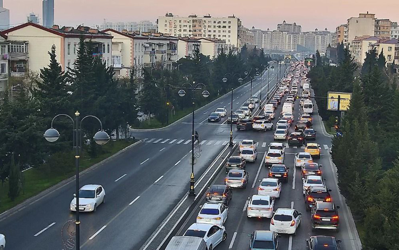 Bu yollarda tıxac var – Siyahı