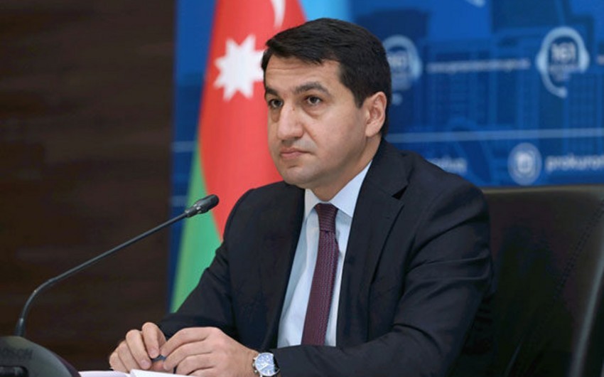 Hikmət Hacıyev: Ermənistan Konstitusiyasında ərazi iddialarına son qoyulduqdan sonra sülh sazişi imzalana bilər